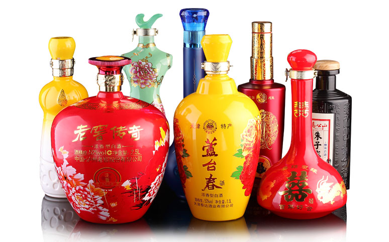 Glass bottles and the classification of the main raw material